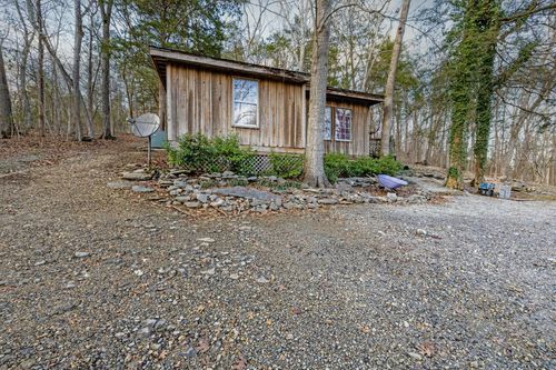 582 Byrds Chapel Dr, RISING FAWN, GA, 30738-4536 | Card Image