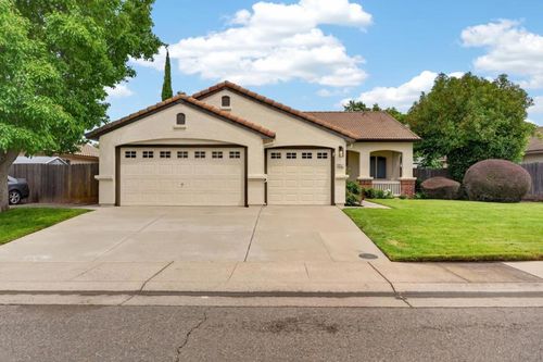 9257 Fosdyke Ct, Sacramento, CA, 95829-9238 | Card Image