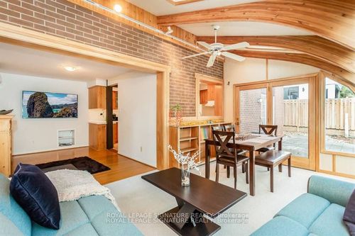 153 Ulster Dr, Oakville, ON, L6L3P3 | Card Image