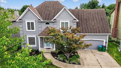10717 W 128th Pl, Overland Park, KS, 66213-4519 | Card Image
