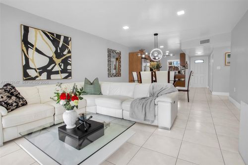 c308-8331 Sands Point Blvd, Tamarac, FL, 33321-8536 | Card Image