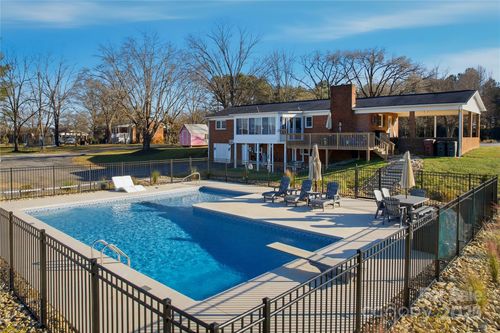 1400 Dry Ponds Rd, Granite Falls, NC, 28630-9636 | Card Image