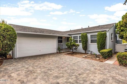 2701 Jolley Dr, Burbank, CA, 91504 | Card Image