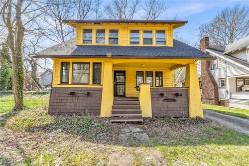 908 Stadelman Ave, Akron, OH, 44320-2279 | Card Image