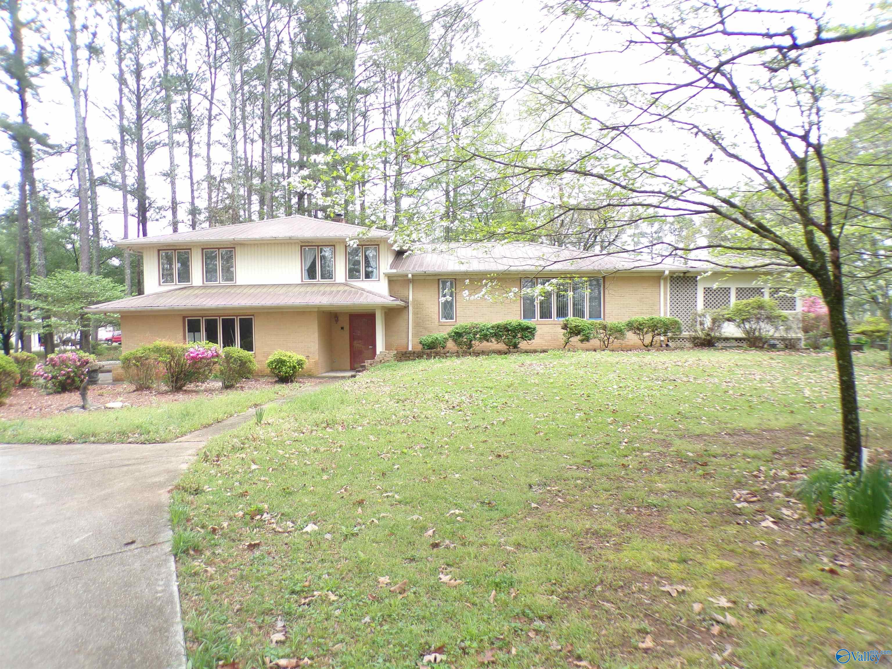 Upper River Rd, Decatur, AL 35603