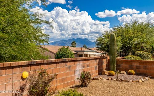 106 N Via Del Clavelito, Green Valley, AZ, 85614-5963 | Card Image