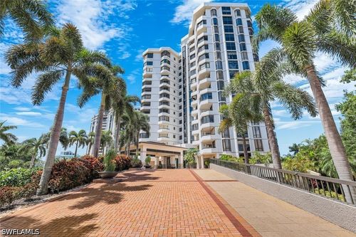 104-6075 Pelican Bay Blvd, NAPLES, FL, 34108-8170 | Card Image