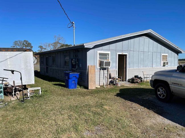 4863 Highway 69 S, House other with 3 bedrooms, 2 bathrooms and null parking in Kountze TX | Image 20