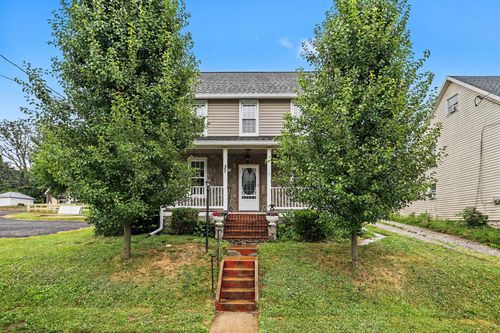 37 High St, STEWARTSTOWN, PA, 17363-4048 | Card Image