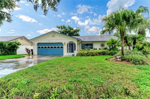 265 Dorchester Dr, VENICE, FL, 34293-7201 | Card Image