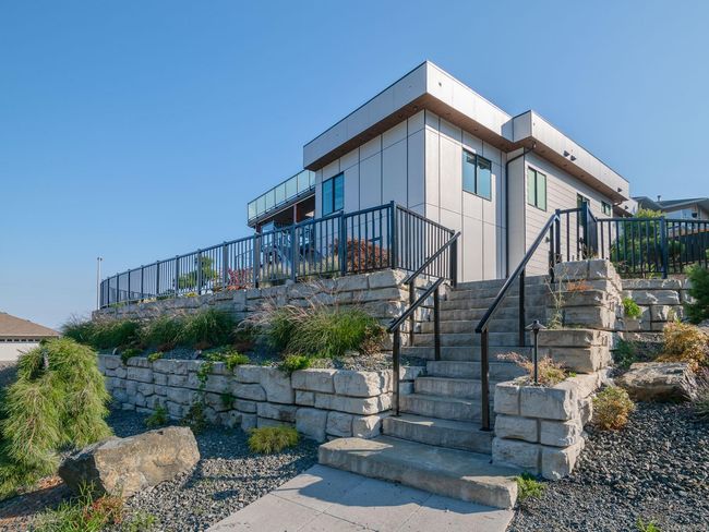 Stairs going up to the Suite's Yard | Image 8