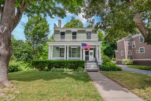 80 W High St, Ballston Spa, NY, 12020-1927 | Card Image