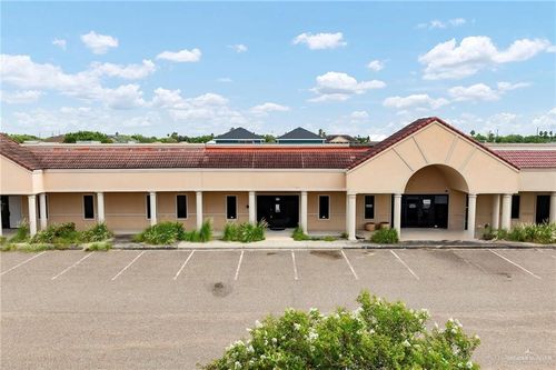 2-812 Del Oro Ln, Pharr, TX, 78577-2200 | Card Image