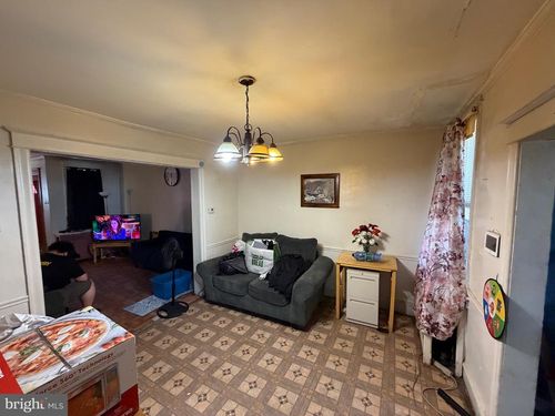 5016 D St, PHILADELPHIA, PA, 19120-4007 | Card Image