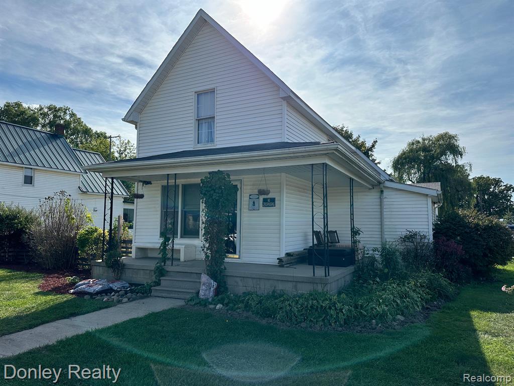 John St, Brown City, MI 48416
