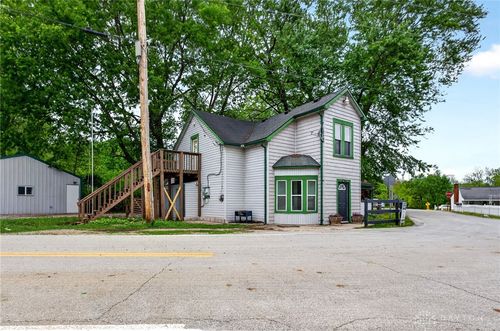 9911 Cincinnati Columbus Rd, Waynesville, OH, 45068-8801 | Card Image