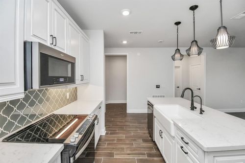 apt-3405-6804 Westview Dr, Houston, TX, 77055-6913 | Card Image
