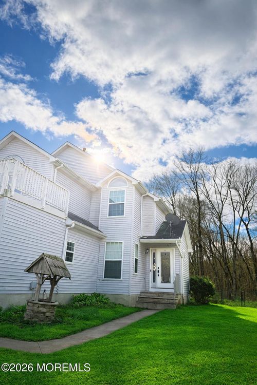 12 Crest Rd, Jackson, NJ, 08527-3134 | Card Image