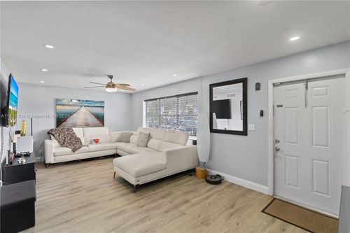 7-8089 Sw 18th Ct, Davie, FL, 33324-4646 | Card Image