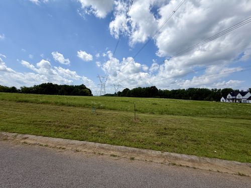 32 Fawn Meadows, Clarksville, TN, 37043 | Card Image