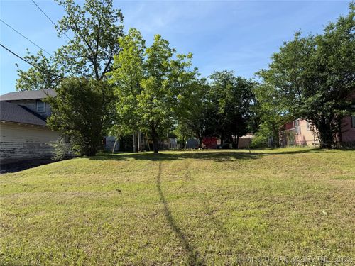 414 E 9th St, Okmulgee, OK, 74447-5108 | Card Image