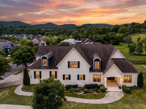 5109 Falling Water Rd, Nolensville, TN, 37135-7574 | Card Image