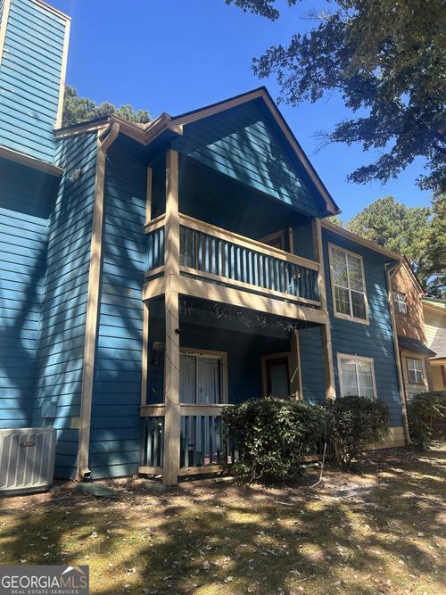 5516 Mountain Springs Cir, Stone Mountain, GA, 30088-3440 | Card Image