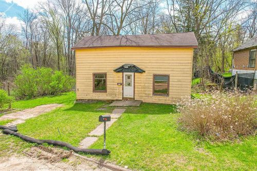 419 E Liberty Street Street, New Lisbon, WI, 53950 | Card Image