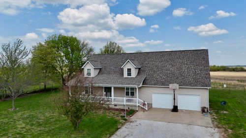 2481 Thorn Rd, Golden City, MO, 64748-7168 | Card Image