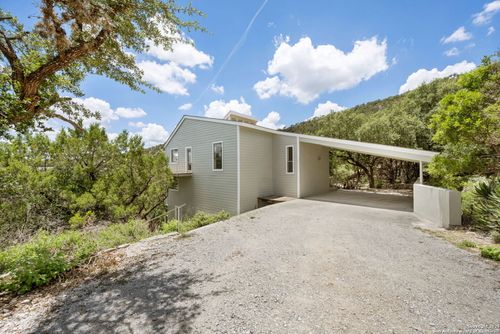 1916 Triple Peak Dr, Canyon Lake, TX, 78133-5516 | Card Image