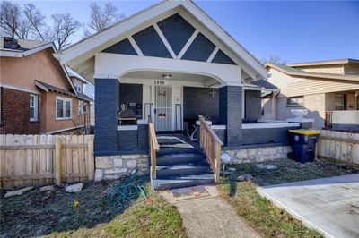 5206 Euclid Avenue, House other with 3 bedrooms, 1 bathrooms and null parking in Kansas City MO | Image 3