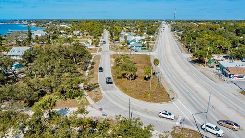 800 S Mccall Rd, ENGLEWOOD, FL, 34223-3712 | Card Image