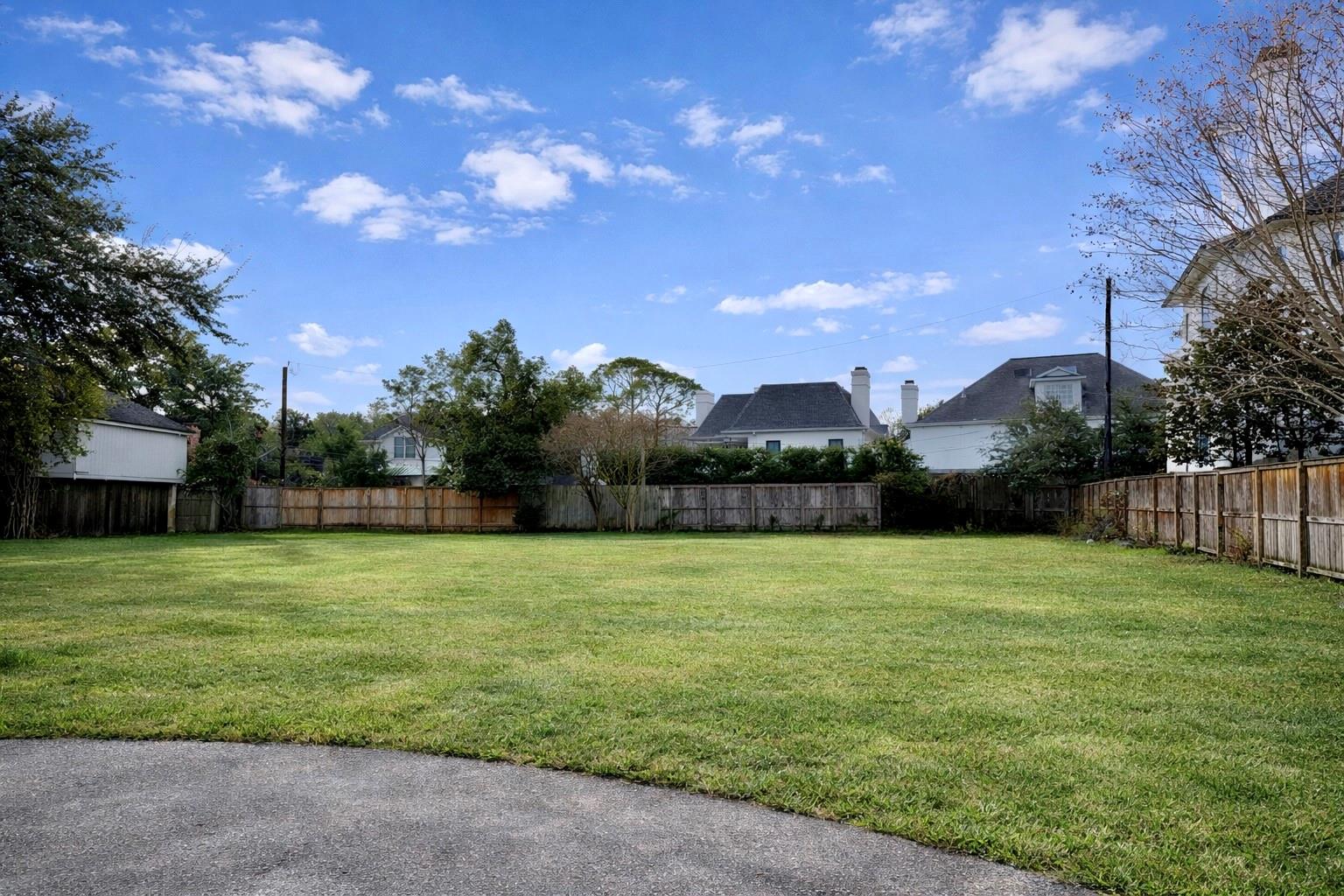 Land in Houston