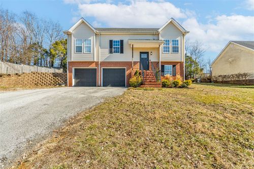 570 Clark Cir, Bowling Green, KY, 42103-8502 | Card Image