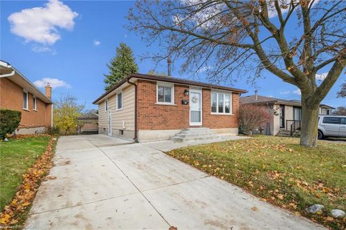 217 Johanna Dr, Cambridge, ON, N1S4C5 | Card Image