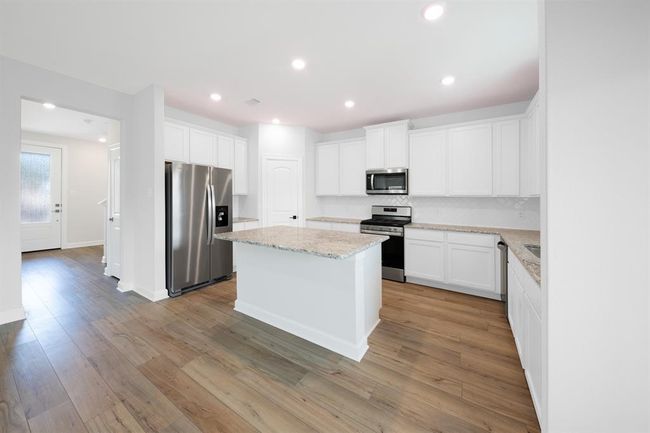 6139 White Spruce Dr, House other with 3 bedrooms, 3 bathrooms and 2 parking in Conroe TX | Image 5