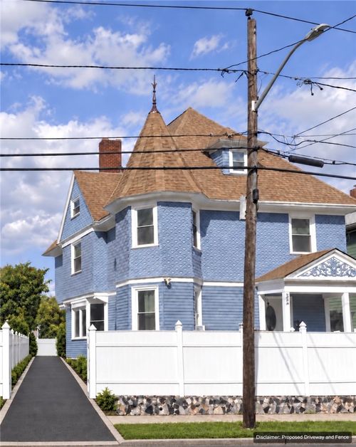 223 Massachusetts Ave, Providence, RI, 02905-4313 | Card Image