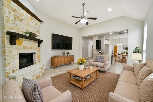 Imagine your own design in this versatile space. | Image 5