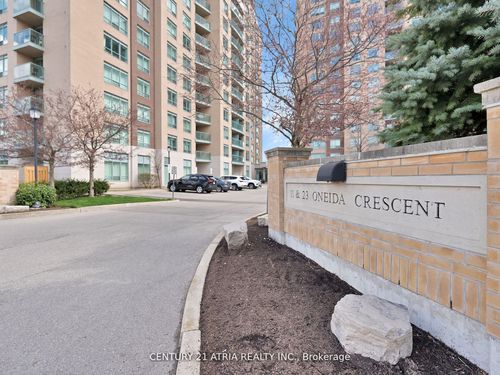 102-23 Oneida Cres, Richmond Hill, ON, L4B0A2 | Card Image