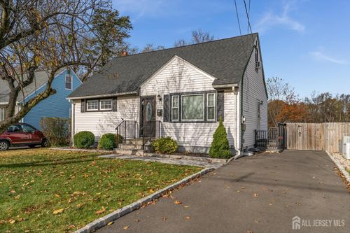 837 Voorhees Ave, Middlesex, NJ, 08846-2160 | Card Image