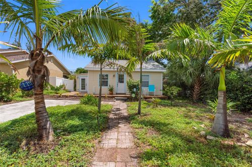 2222 Quincy St S, ST PETERSBURG, FL, 33711-3445 | Card Image