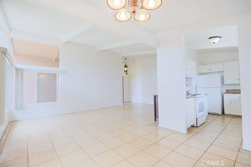 c-5542 Fernhill Circle, Huntington Beach, CA, 92649 | Card Image