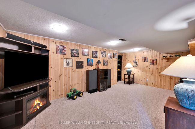 2508 Century Rd, House other with 6 bedrooms, 3 bathrooms and 8 parking in Richmond ON | Image 36