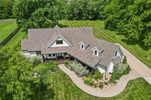 325 S Clark St, Lawson, MO, 64062-8377 | Card Image