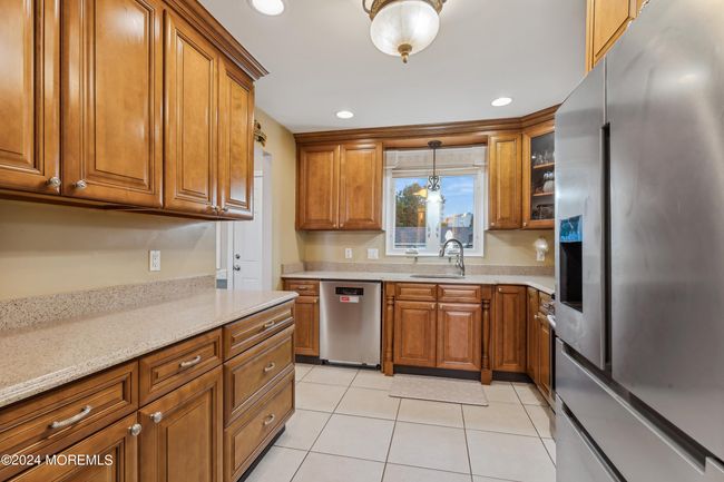 206 Beach Ave, House other with 5 bedrooms, 3 bathrooms and null parking in Leonardo NJ | Image 18