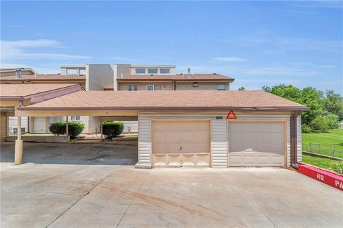 20-12310 E 43rd St S, Independence, MO, 64055-4456 | Card Image