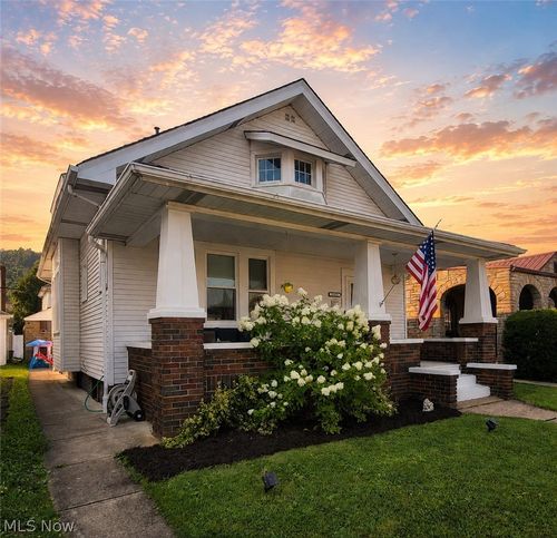 1127 Pearl St, Martins Ferry, OH, 43935-1925 | Card Image
