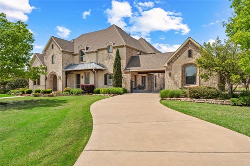 1061 Kingsbridge Ln, Rockwall, TX, 75032-7480 | Card Image