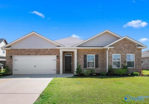 123 Barn Trail Way, Toney, AL, 35773-5614 | Card Image