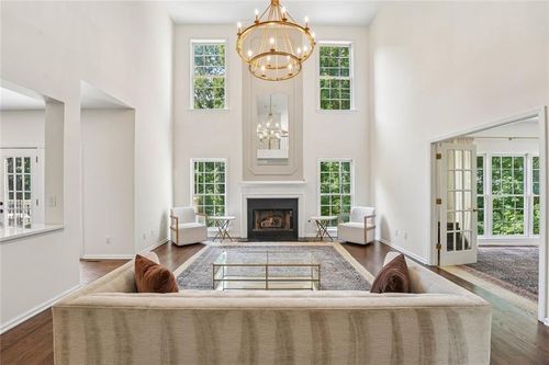 1305 Rosewood Dr, Alpharetta, GA, 30005-2279 | Card Image